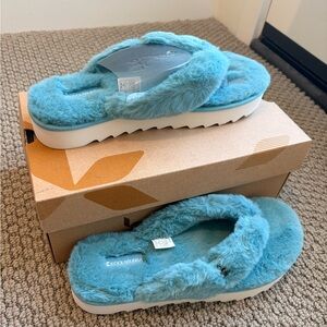 UGG Koolaburra Women's Fluffy Blue Sandals